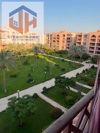 For sale apartment 160m on the largest wide garden in phase five