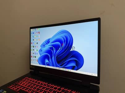 Acer Nitro 5 an517-55 Gaming Laptop