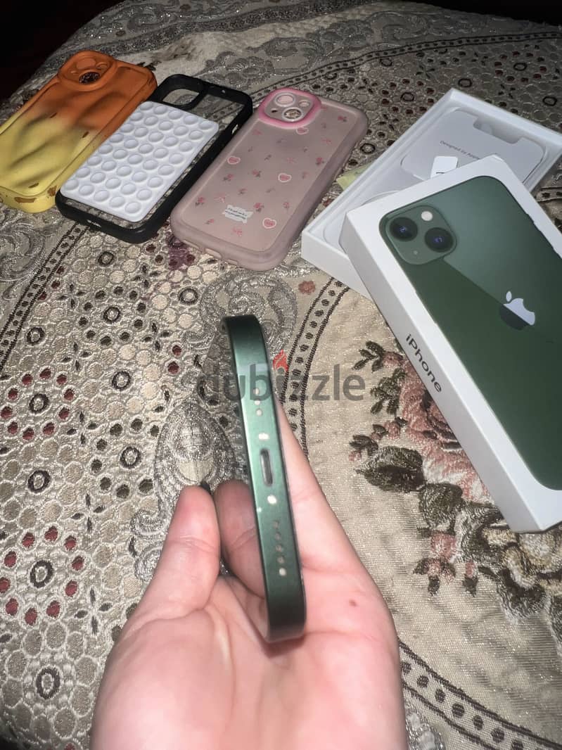 Apple - iPhone 13 2