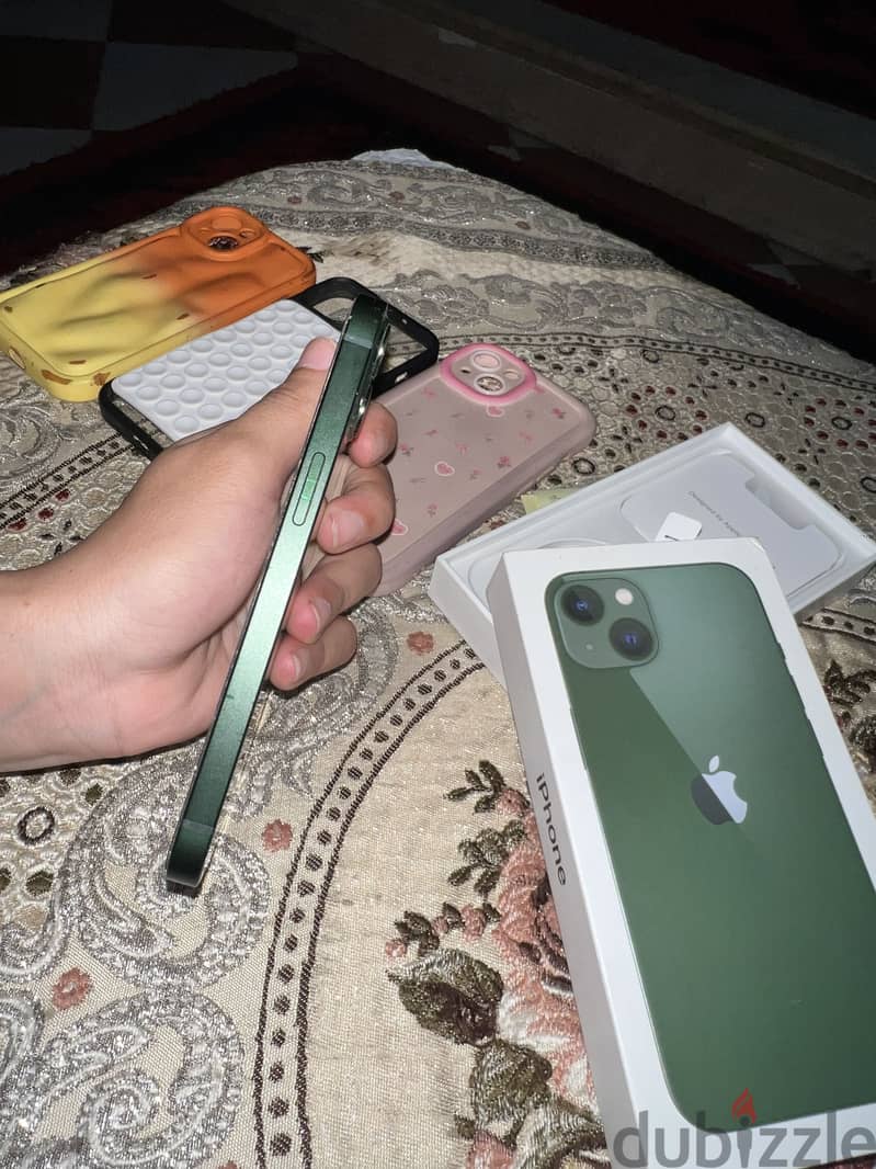 Apple - iPhone 13 4