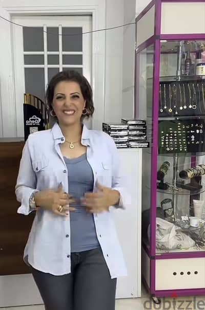 فاترينة عرض زجاج برفوف دواره فاترينة عرض زجاج برفوف دواره