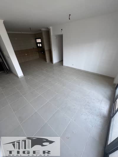 First residence snapshot! 140m for rent in Madinaty B15 next to the services