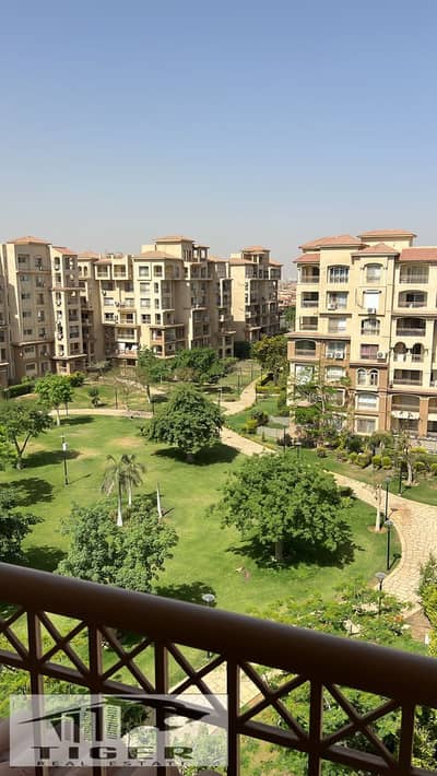 For sale, a model 100 apartment at a bargain price of 107 meters b3