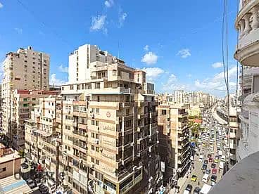 * * Administrative headquarters 160 m for rent for companies // Laurent Abou Qir Street  **