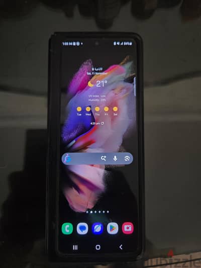 Samsung Z Fold 3 with Box