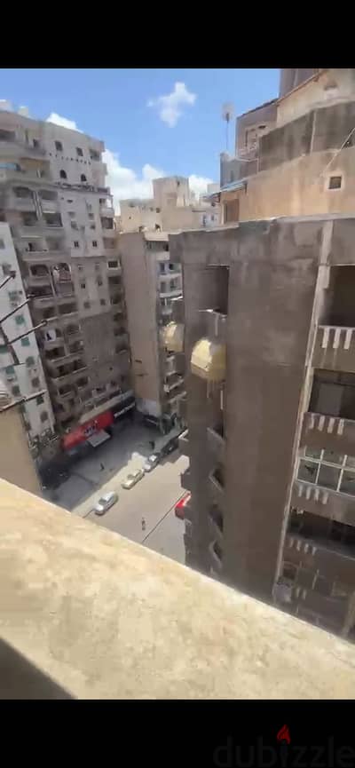 شقه لقطه في ميامي عبد الناصر  في المربع  الذهبي