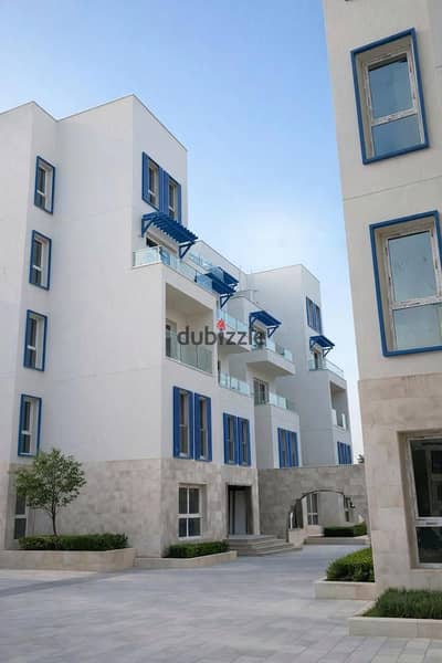 شاليه بجاردن عالبحر جاهز للسكن متشطب بالكامل في نايا باي - راس الحكمة - الساحل الشمالي - Naia Bay  بالتقسيط