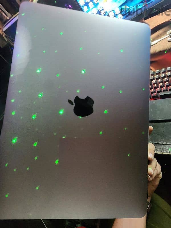 macbook pro 2