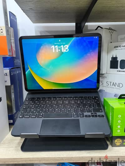 iPad Pro M1 11 Inch 256GB WiFi Magic Keyboard Original آيباد برو M1