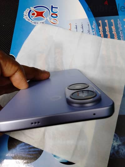 فيفو V60