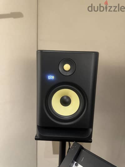Krk rokit 7 g 4