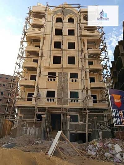 270 m apartment on the ground floor with a 160 m garden for sale in the ninth district of 6 October City