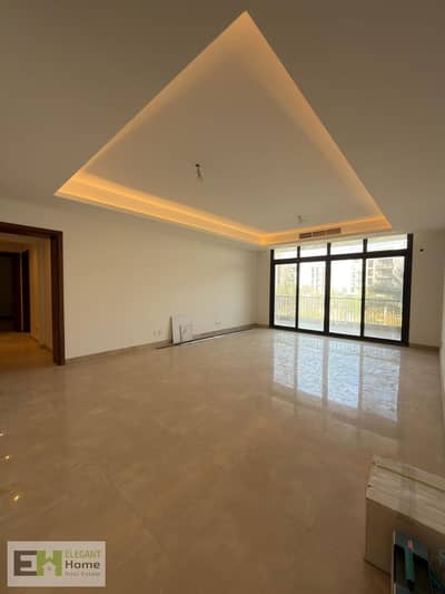 Apartment for rent in CFC with kitchen and applainces