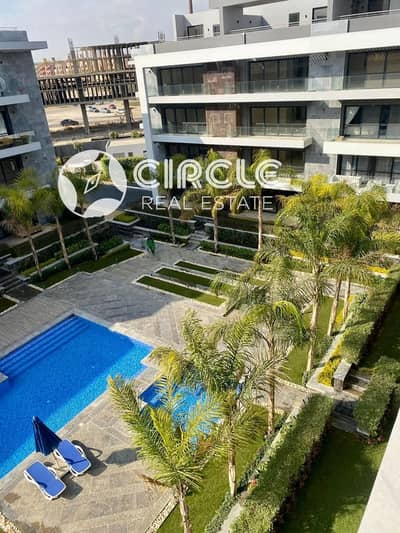 بنتهاوس فاخر بروف خاص للإيجار في كمبوند الباتيو 7 (El Patio 7)