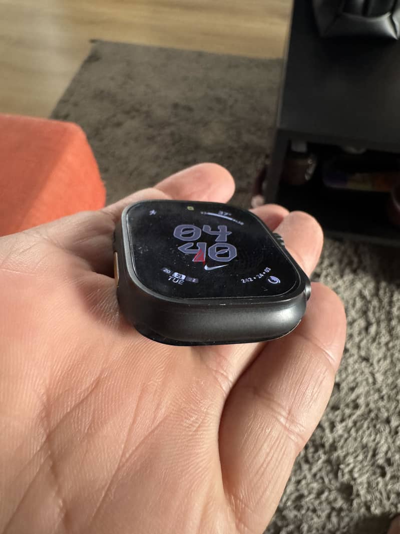 Black Ultra 2 Titanium Strap 6