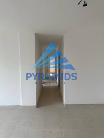 For Sale in Madinaty B12 – 116 sqm Apartment with Flexible Payment Plan  A great opportunity to own an apartment in B12, Madinaty, featuring a prime