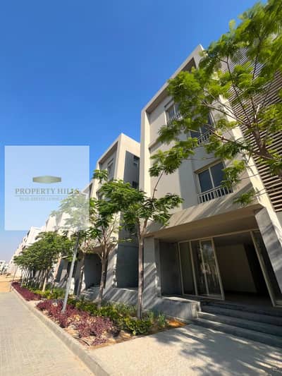 At the lowest price in the market, an apartment is ready for immediate delivery for sale, 229 meters with Waterway, the finest residential communities.
