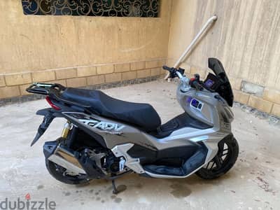 دايون ADV. 200 دايون ADV. 200