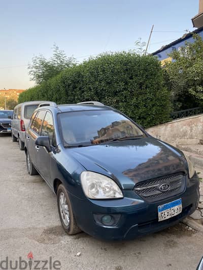 Kia Carens 2011