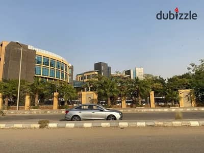 للبيع قطعة ارض في منطقة بيت الوطن جامعة بدر منطقة C ب اوفر تجاري