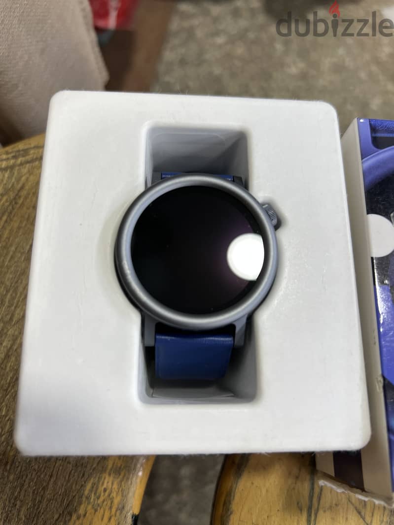 Nothing Watch Pro 2 Blue Silver 2