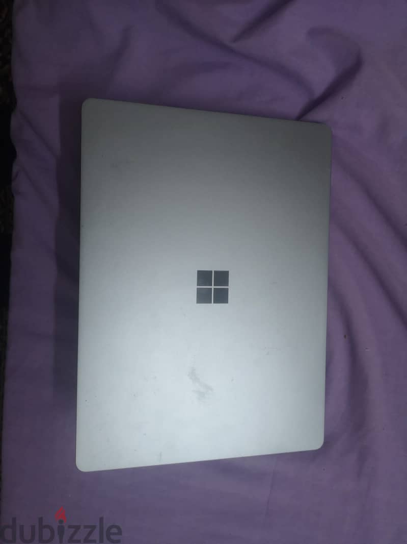 Microsoft surface laptop go 2 1