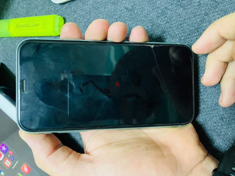 Apple - iPhone 11 1