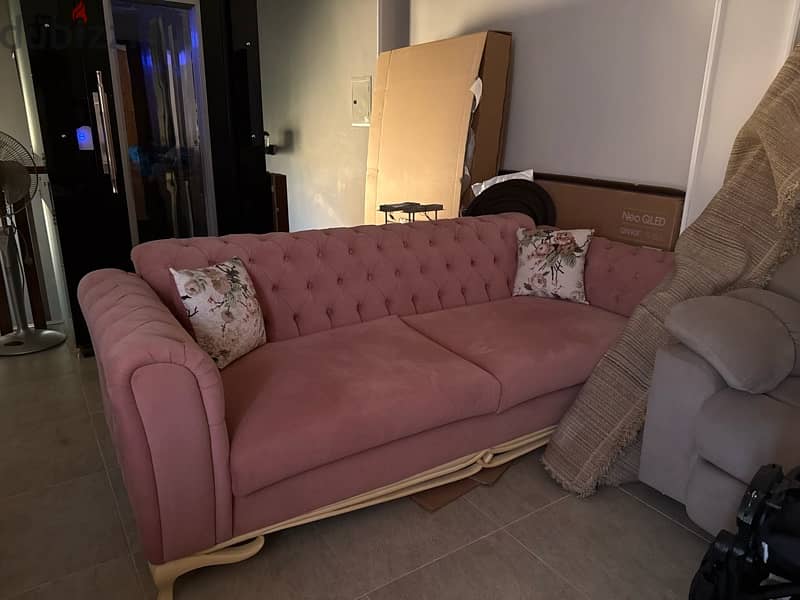 2 Sofas - As New 2