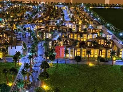 أكبر مساحة تاون هاوس كورنر للبيع في كييفا Keeva