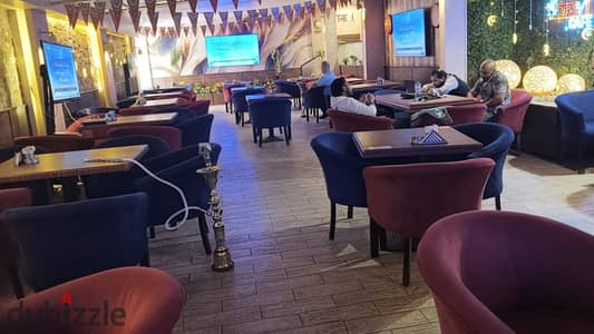 كافيه ومطعم للايجار 200م مطلوب 120 الف بمدخل خاص