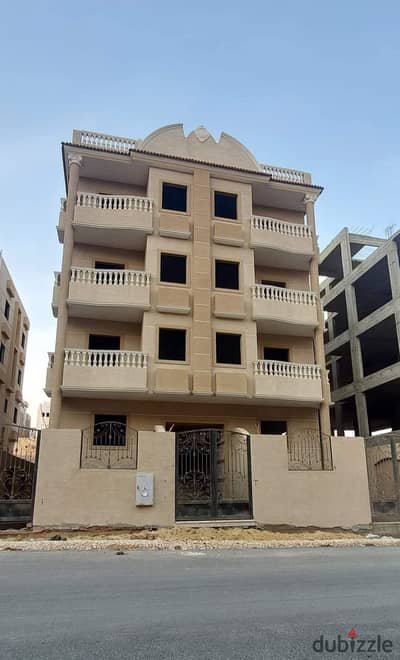 Al-North Expansions Al-Boulevard in front of Neom Compound