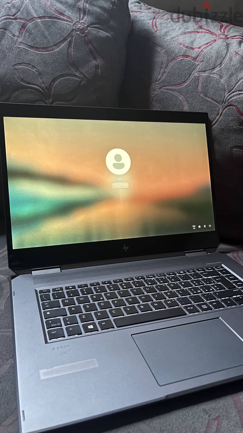 HP Zbook studio x360 g5 workstation 6