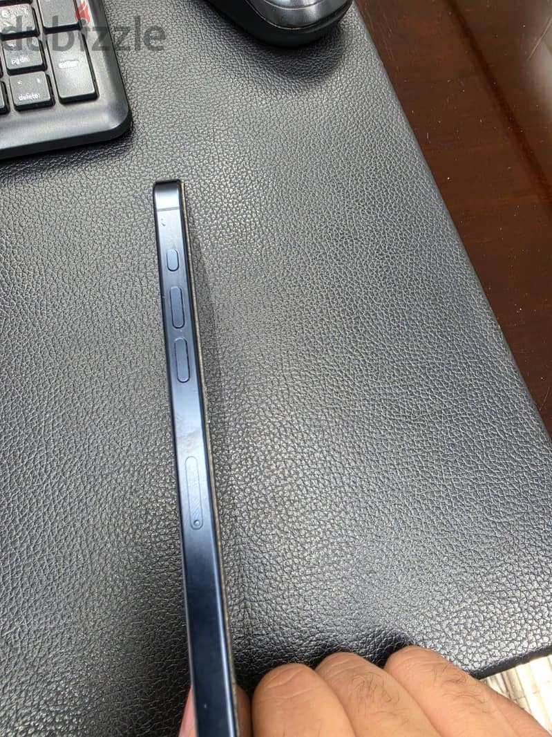 Apple - iPhone 15 Pro Max 2