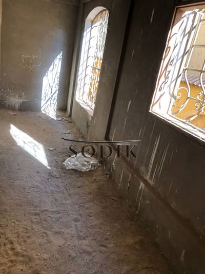 Duplex apartment for sale at an excellent price and very suitable size in the Sixth District of Obour City. Immediate occupancy. Duplex apartment for sale at an excellent price and very suitable size in the Sixth District of Obour City. Immediate occupancy.
