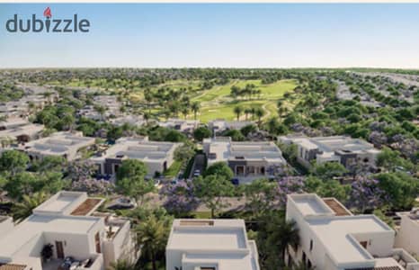 بأقل سعر فيلا للبيع تطل علي الجولف والبحيرة - فيلا للبيع في القاهرة الجديدة في الجولدن سكوير بالقرب من الجامعة الامريكية