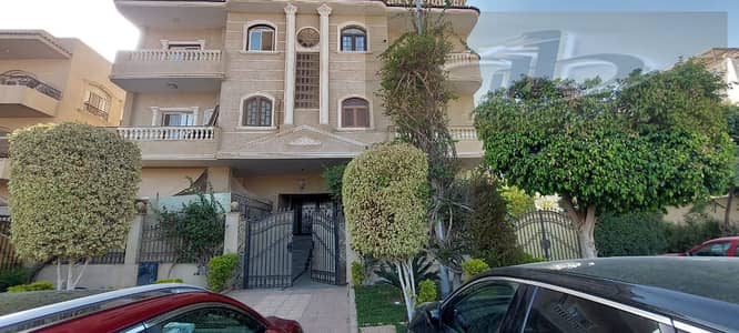 Apartment for sale in Al Banafseg 2