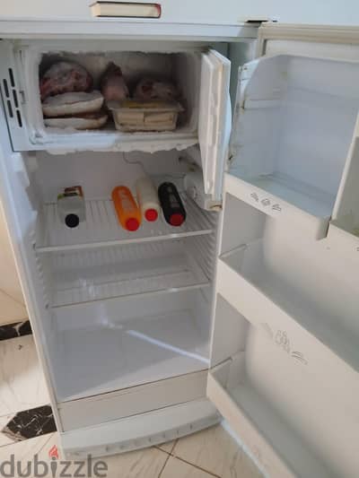 ثلاجه مستعمله