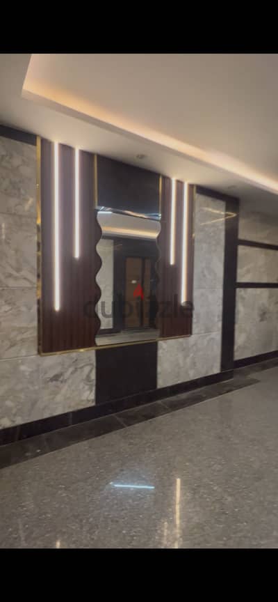  شقة متشطبة Ultra Super Lux