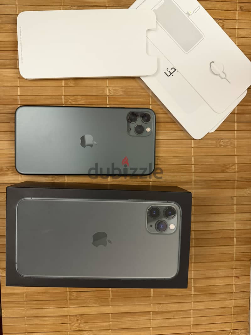 Apple - iPhone 11 Pro Max 2