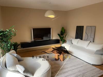 Spacious 3-Bedroom Apartment with Maid's Room for Rent in Sodic Eastown Spacious 3-Bedroom Apartment with Maid's Room for Rent in Sodic Eastown