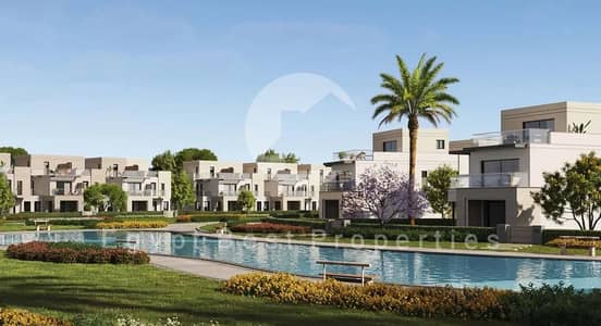 Luxury Standalone 265m Open View 10 Years Installments Villa for sale in Hyde Park Central New Cairo