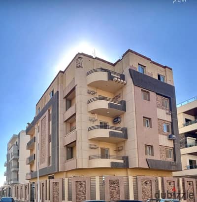 The most distinguished apartment for sale in Andalus 2, just steps away from 90th Street and Mivida, overlooking 90th Street.