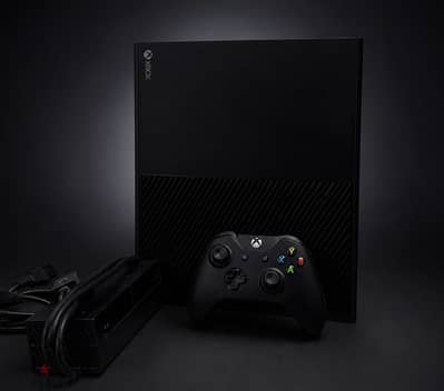 Xbox one console_exllent condition+original controller &all cables