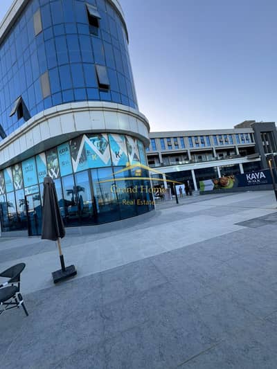 **40 sqm Clinic – Immediate Delivery** Fully serviced mall, directly on Fayoum Touristic Road, next to Kenz Compound and Abu Taleb Mall, and close to **40 sqm Clinic – Immediate Delivery** Fully serviced mall, directly on Fayoum Touristic Road, next to Kenz Compound and Abu Taleb Mall, and close to