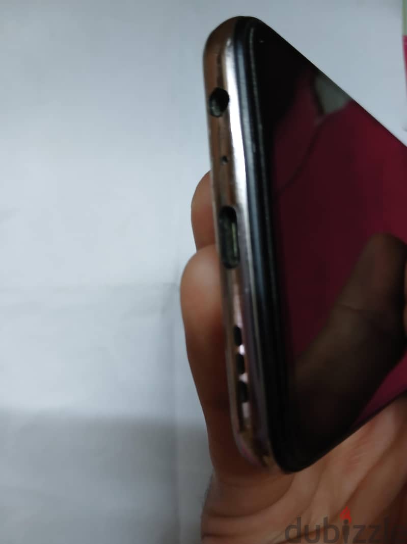 OPPO Reno5 4