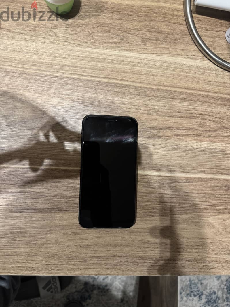 Apple - iPhone XR 3