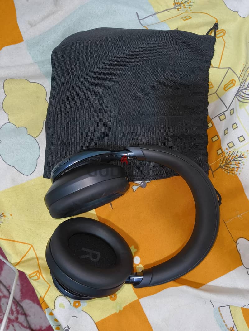 Anker space one active noise cancelling 1