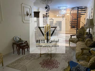 شقة دوبلكس للبيع في كمباوند فيلات الدفاع الوطني بالقرب من الياسمين والبنفسجي والنرجس فيلات