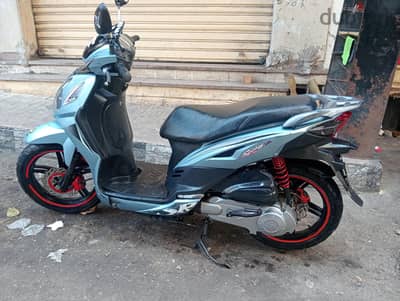 سكوتر اس ار 150 ممتاز