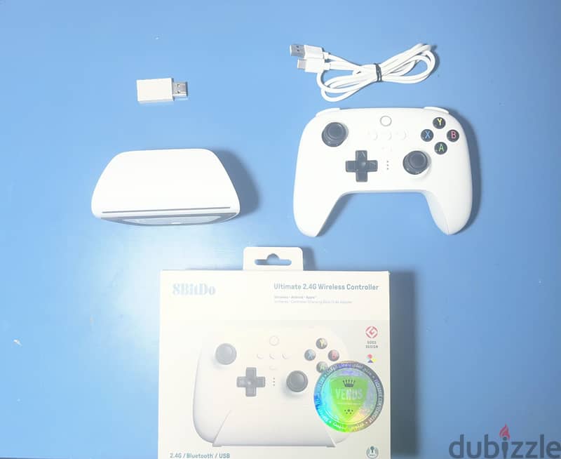 8bitdo Ultimate 2.4g Hall Effect Controller With Charging Dock 1